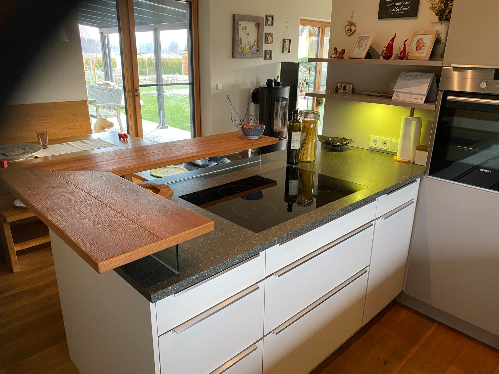 Küchenarbeitsplatte Porphyr - Projektliste - Realisierungen - stein.at